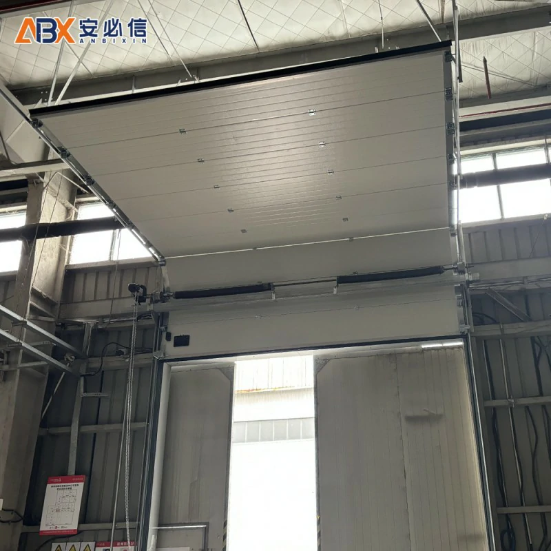 信阳市铝板提升门